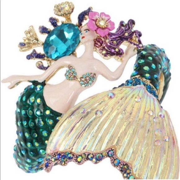 New Betsey Johnson Mermaid Hinged Bangle Bracelet - Picture 11 of 14